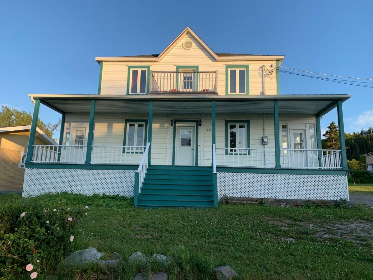 Gite Du Renard Gaspé Exterior photo